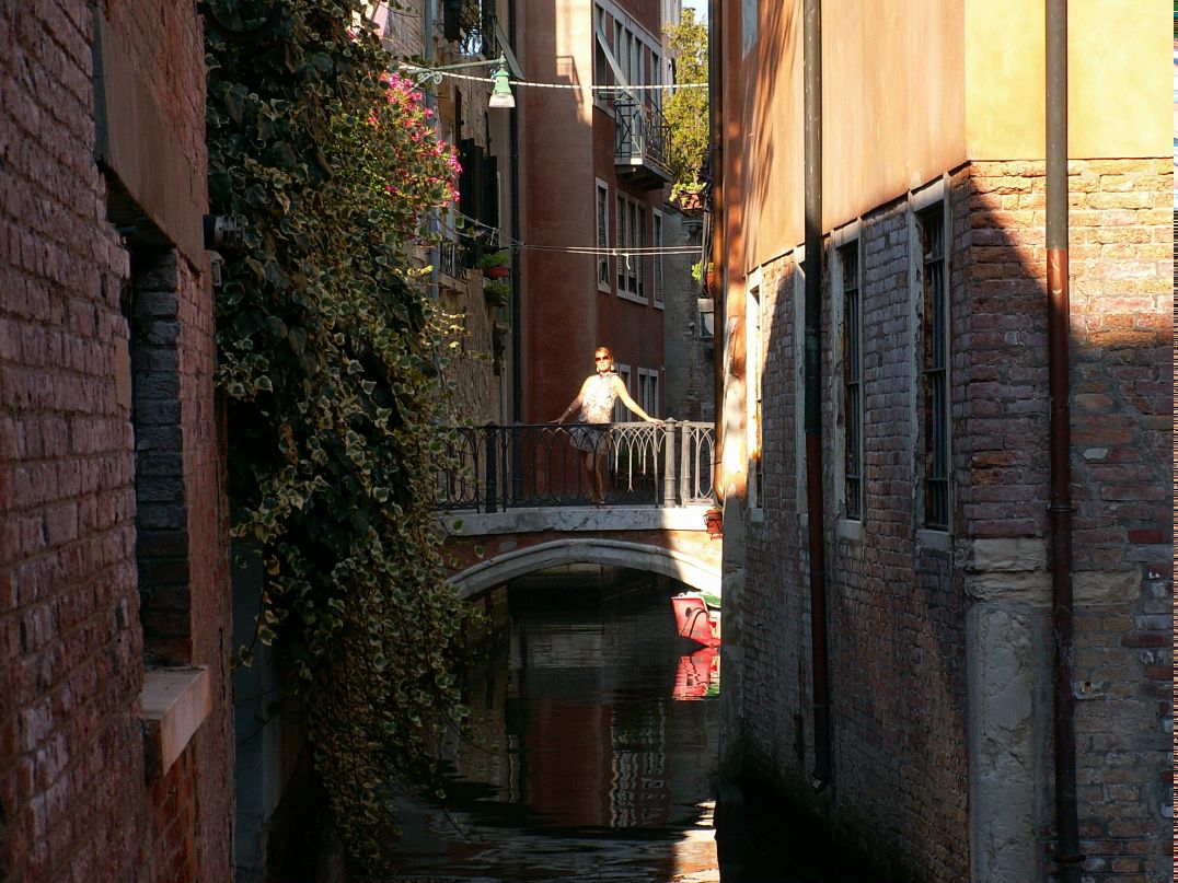 Larisa Rodriguez фотография #11